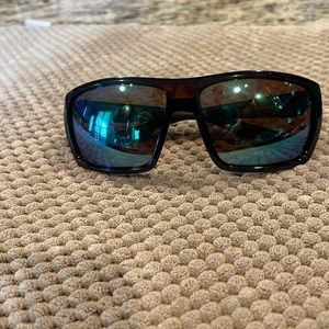 Beautiful Costa polarized sunglasses.